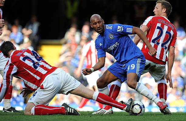 教训并进行 教训并进行